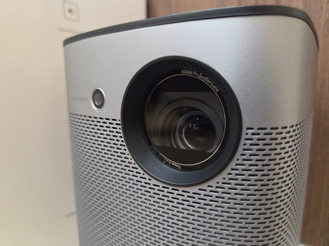 XGIMI Halo ポータブル プロジェクター