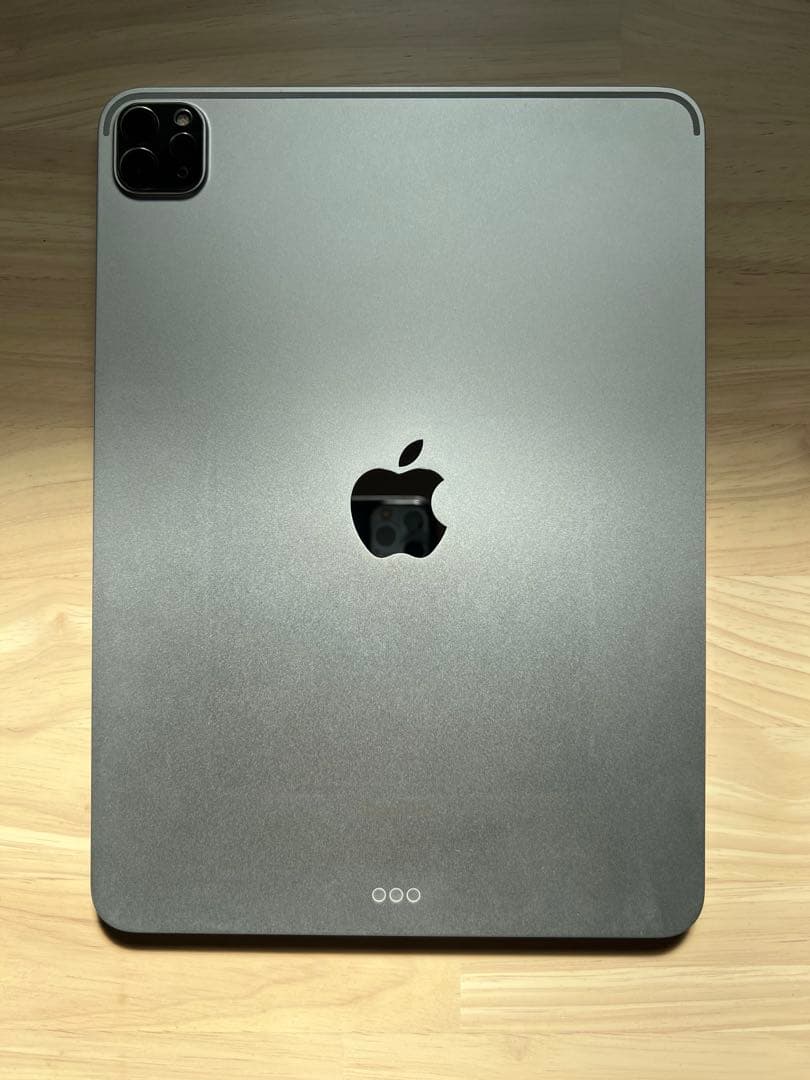 iPadPro 11 第4世代128GB wifi＋Magic Keyboard