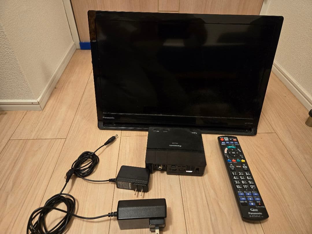 【美品】Panasonic / プライベートビエラ UN-19FB10D