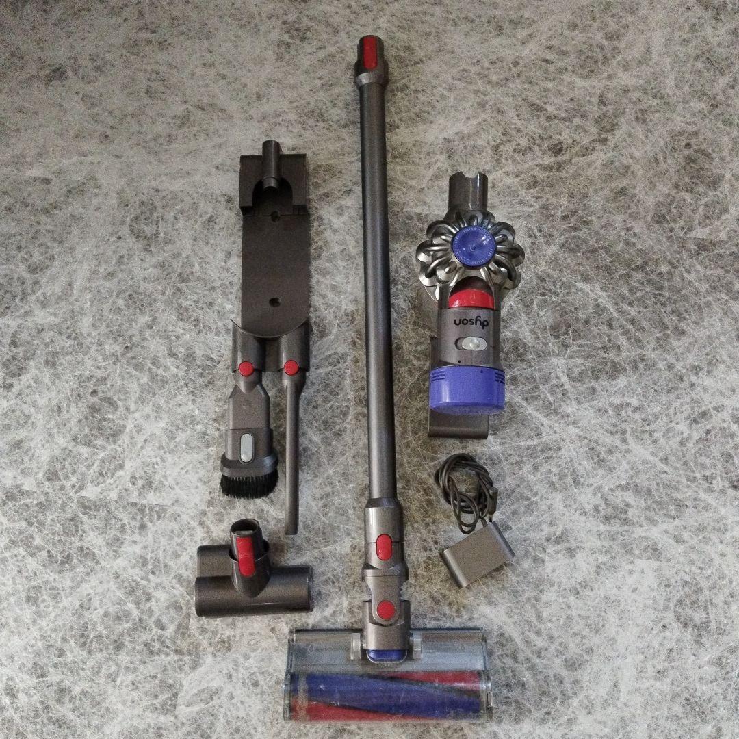 disonダイソンV8/Fluffy コードレスクリーナーバッテリー充電機能無し