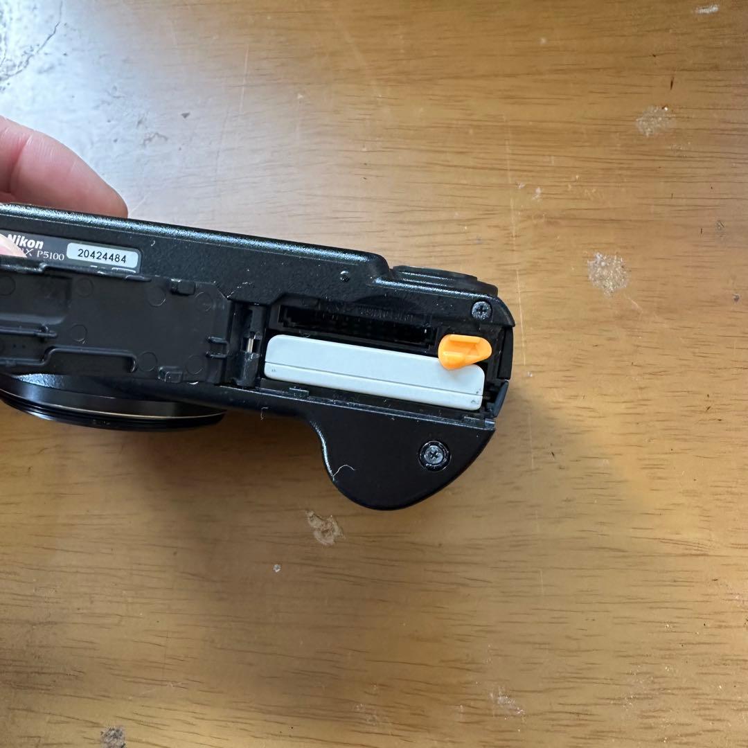 Nikon コンパクトデジタルカメラ