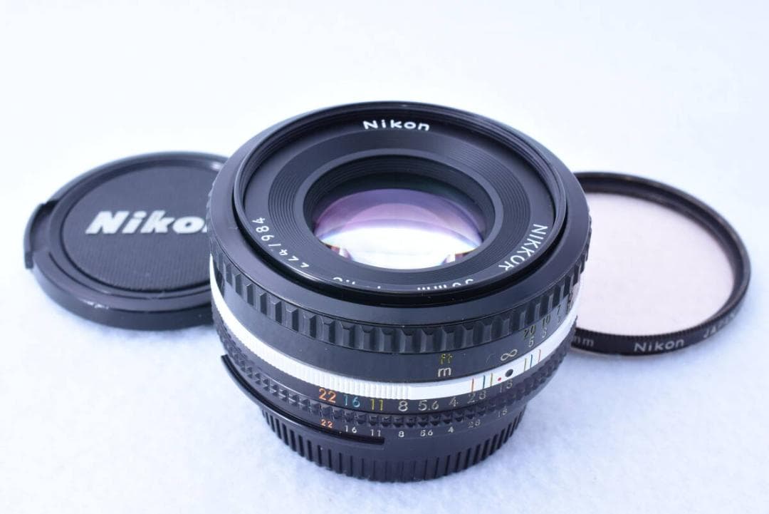 【❄基本の１本！❄】Nikon Ai-s 50mm F1.8 綺麗なボケが出ます