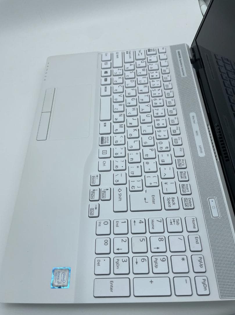 美品 富士通 第8世代i7 16GB SSD+HDD Office付きW