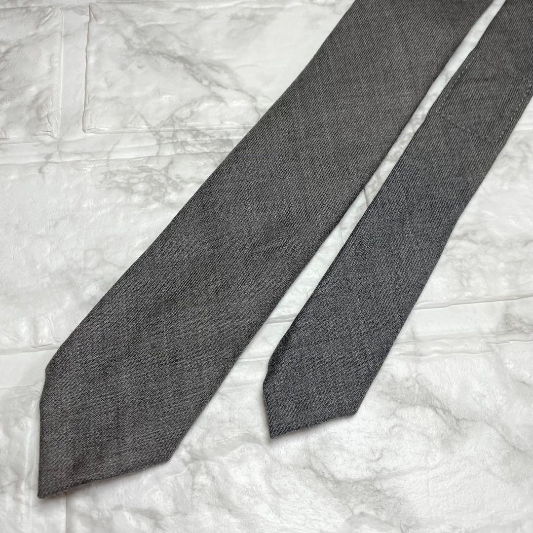 THOMBROWNE トムブラウン　ネクタイ　ソリッドタイ　グレー　トリコロール
