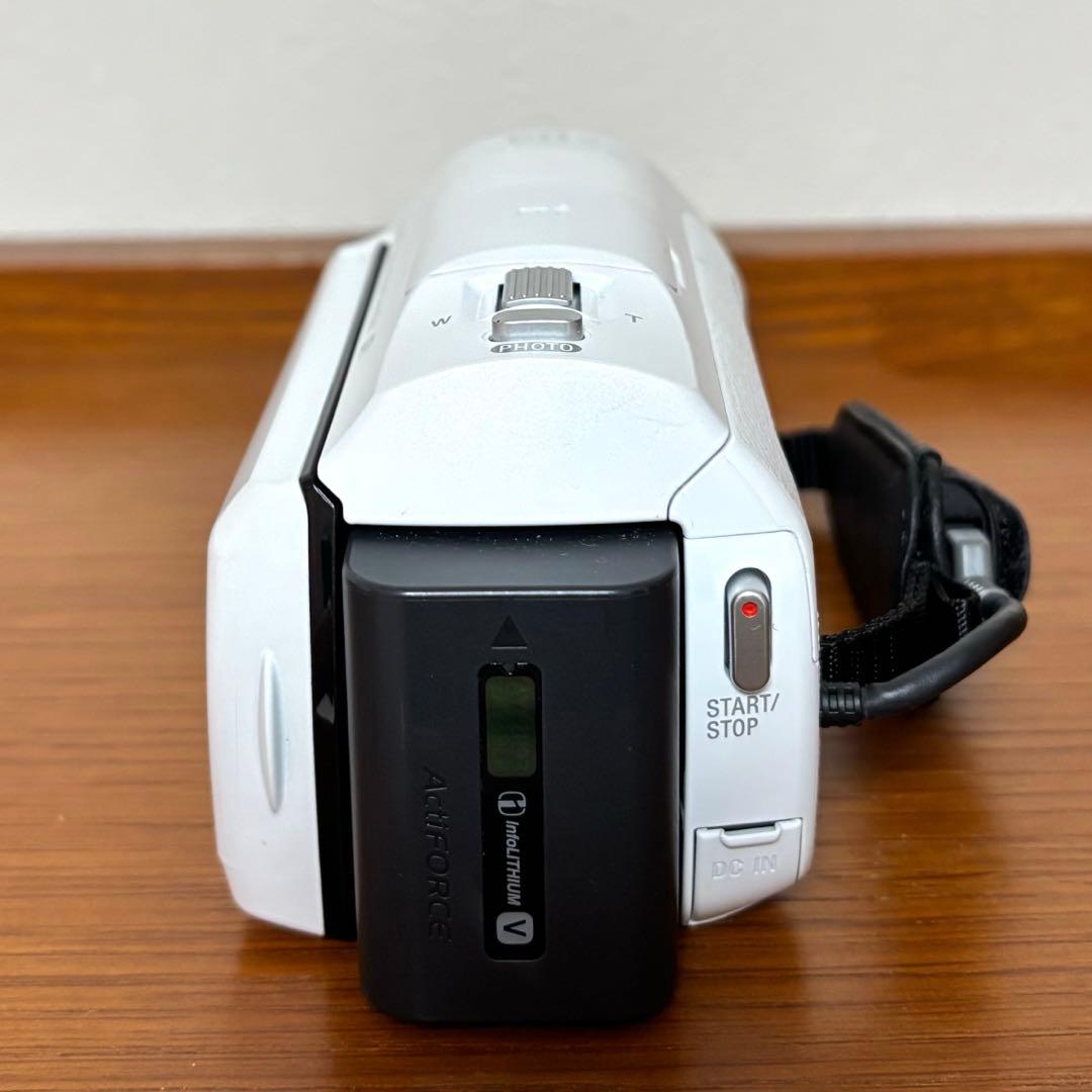 SONY HDR-PJ670 ハンディカム 本体＋ケーブル