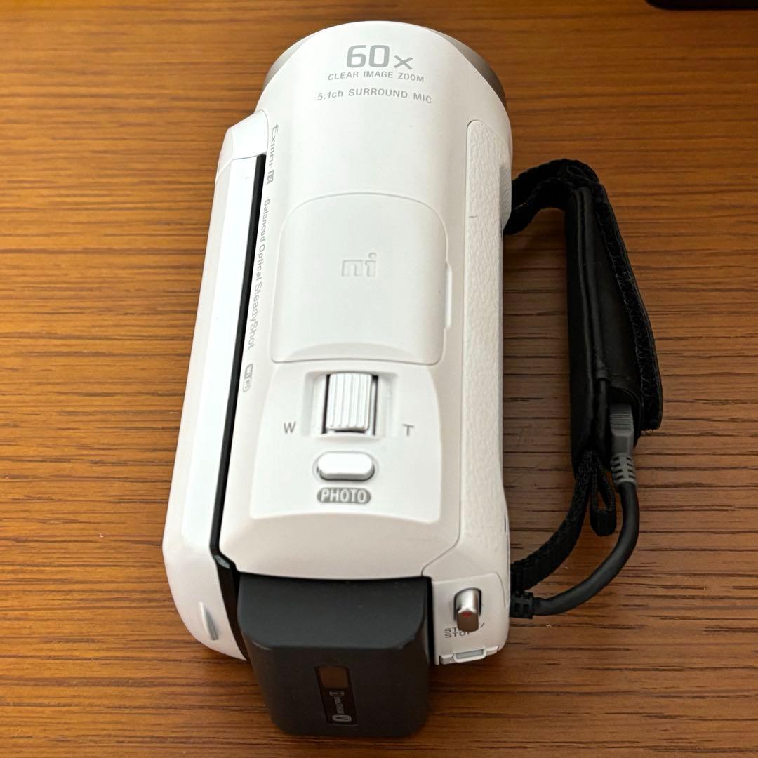 SONY HDR-PJ670 ハンディカム 本体＋ケーブル