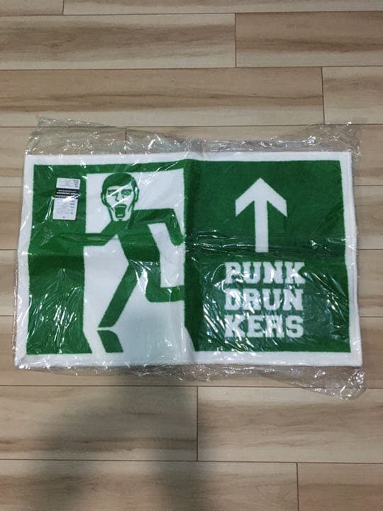 PUNK DRUNKERS パンクドランカーズ ラグ マット MXMXM