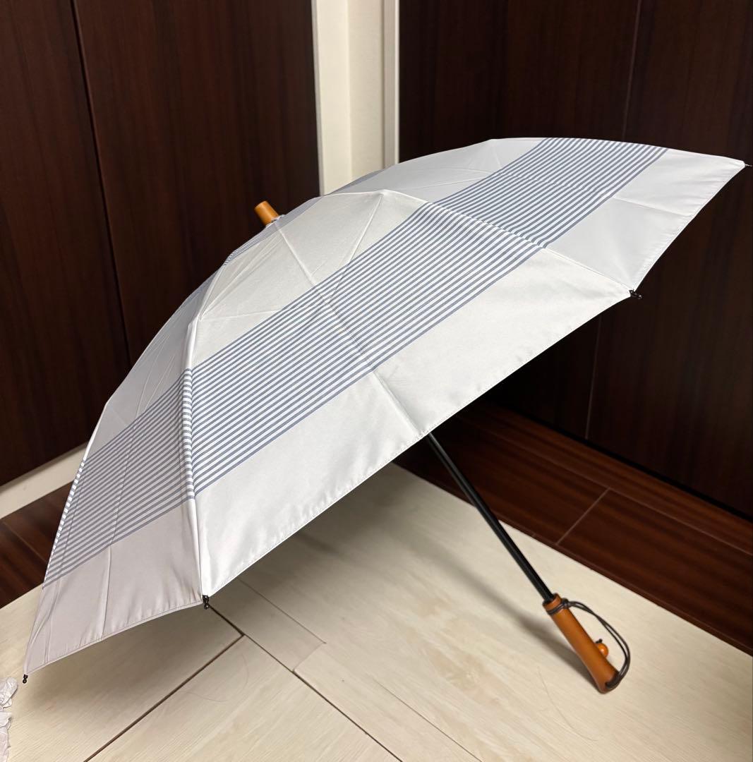 【サンバリア100 】2段折り日傘/ボーダー ブルー