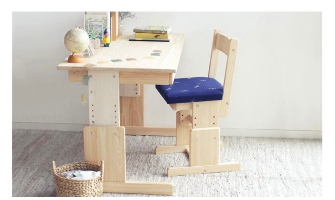 キシル　ミナペルホネン 2017 学習机