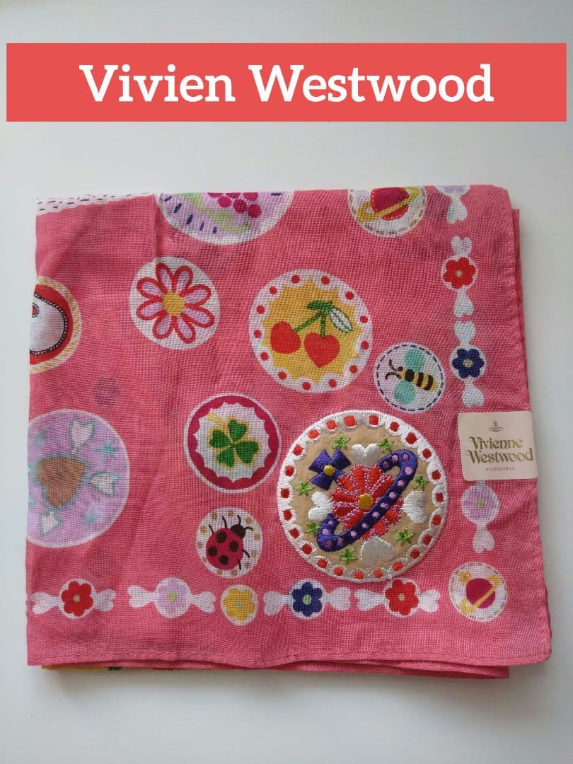 【未使用品】Vivienne Westwood 刺繍ハンカチ