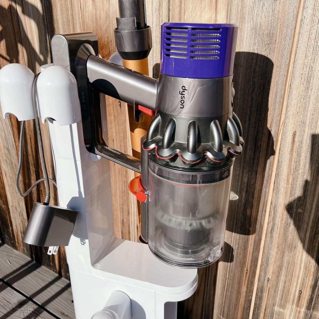 【訳あり】ダイソンSV12 コードレスクリーナー スタンド付き