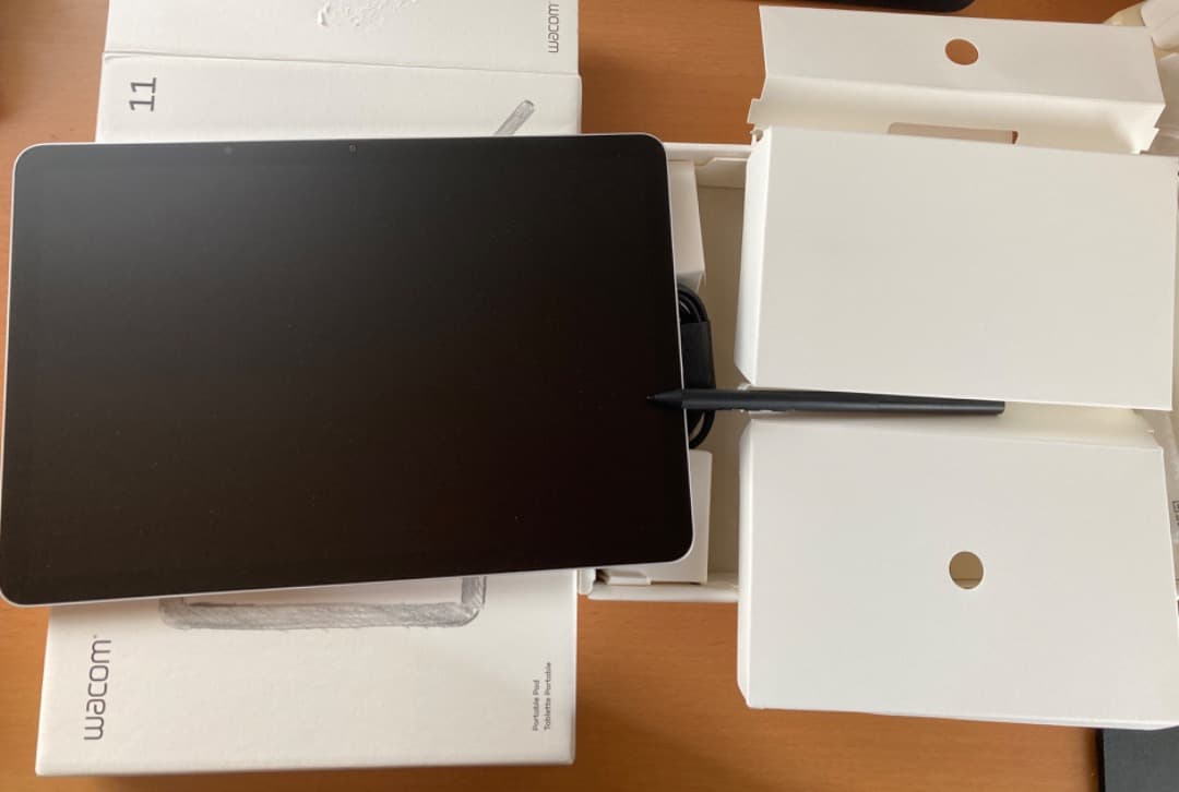 ワコム　wacom movinkpad 11