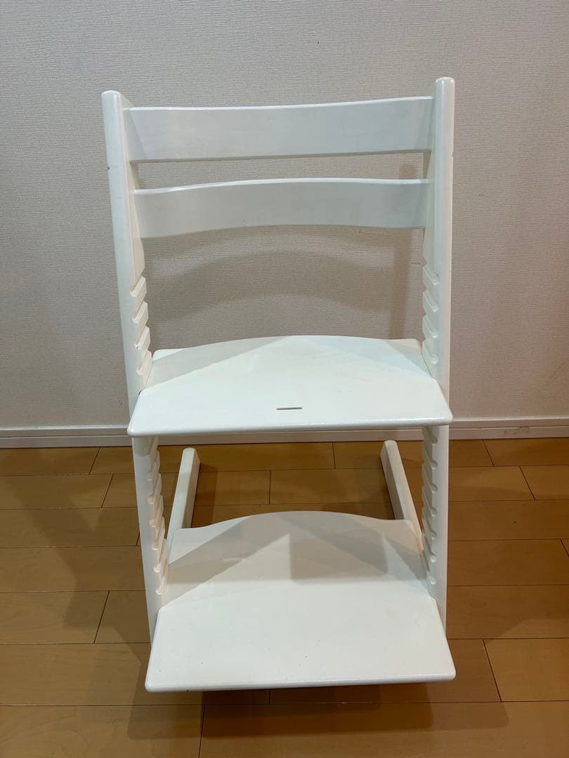 ストッケ　シリアルナンバー無し　トリップトラップ(ホワイト)