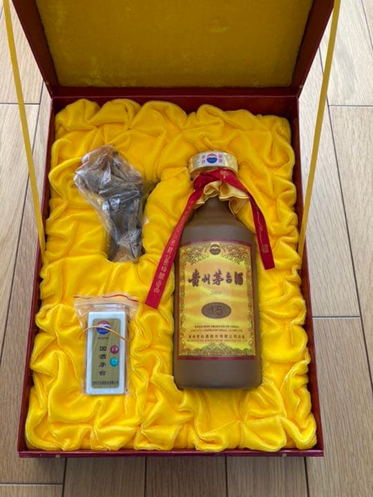 【希少】2006年貴州茅台酒 500ml×1本  約31年ものです！