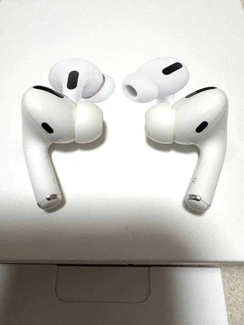 2021 AirPods pro 第1世代　Mag Safe 充電 対応