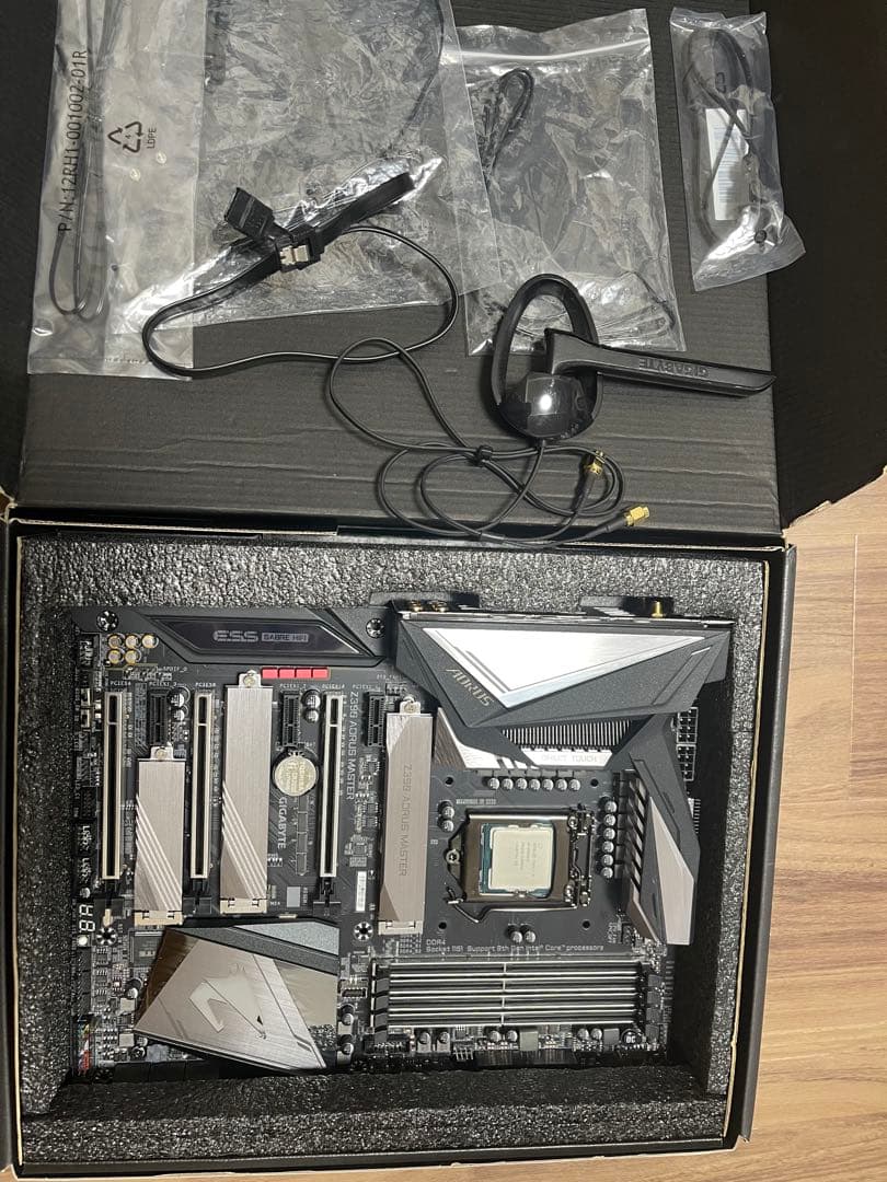 完動GIGABYTE Z390 AORUS MASTER+i 9-9900KS