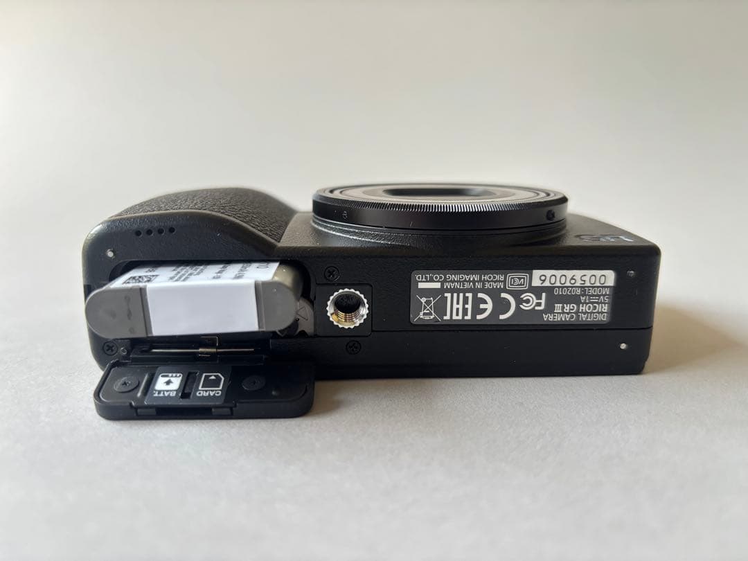 RICOH GR III｜純正ファインダー付 動作良好