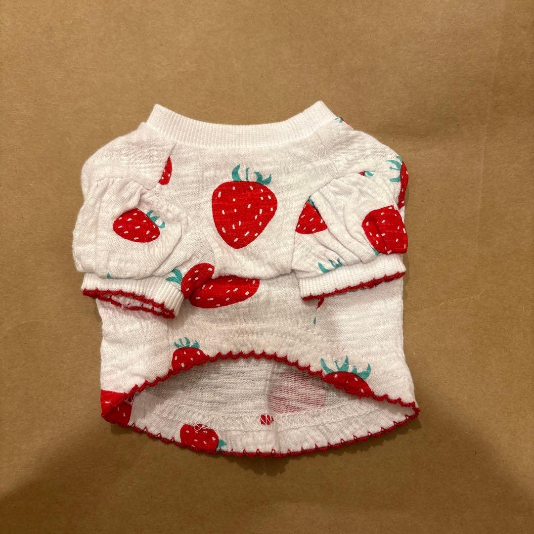 アトリエgg Tシャツ 0号　いちご柄パフスリーブ犬服