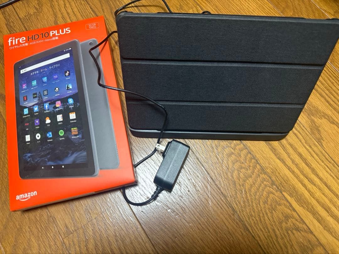 Fire HD10 Plus タブレット32GB ケースと充電スタンドセット