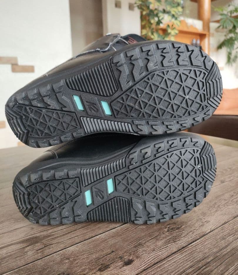 美品　K2 HAVEN 24cm スノボブーツ