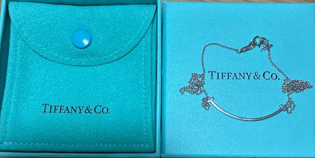 Tiffany & Co. Tスマイルネックレス スモールAU750