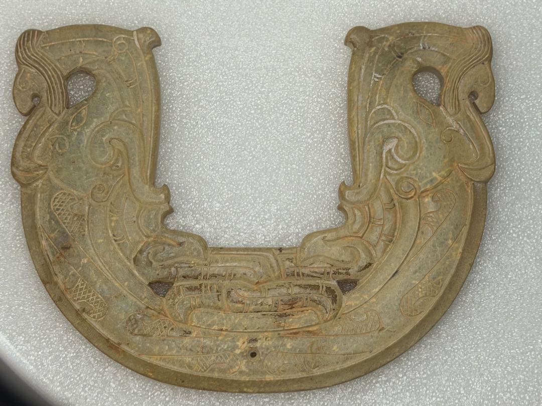 古玉 翡翠製 彫刻 ネックレス手彫り 天然石 古玩 両面彫刻 玉璧