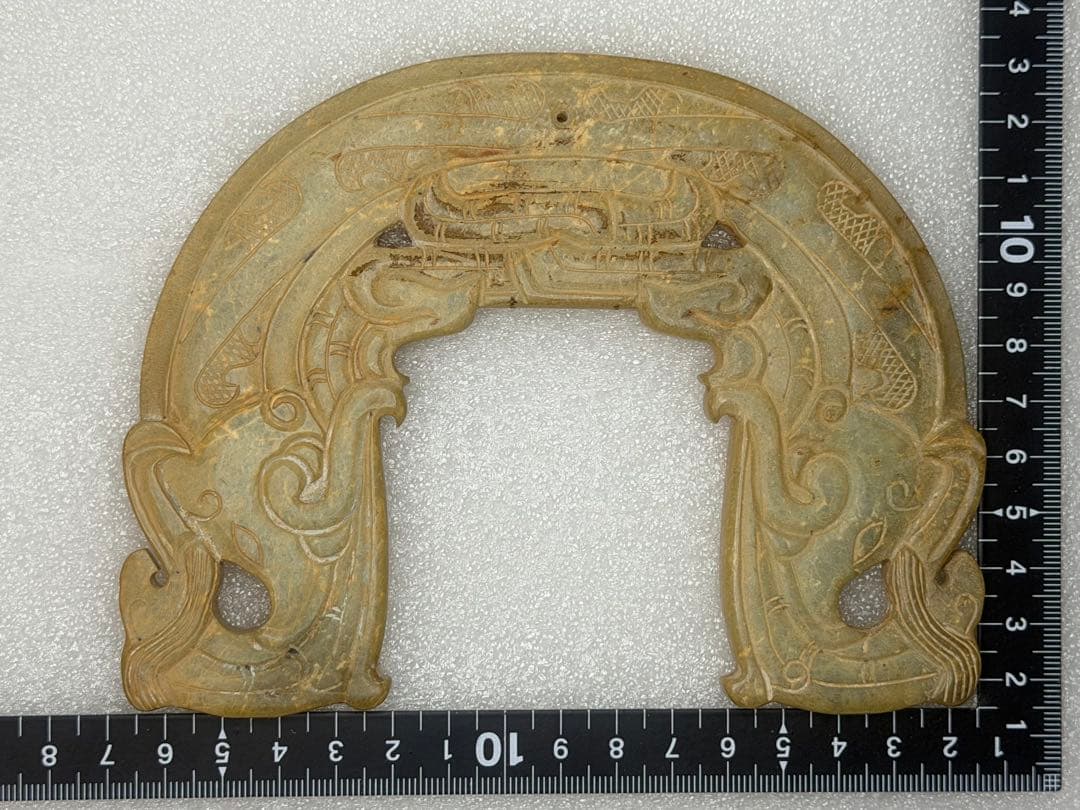 古玉 翡翠製 彫刻 ネックレス手彫り 天然石 古玩 両面彫刻 玉璧