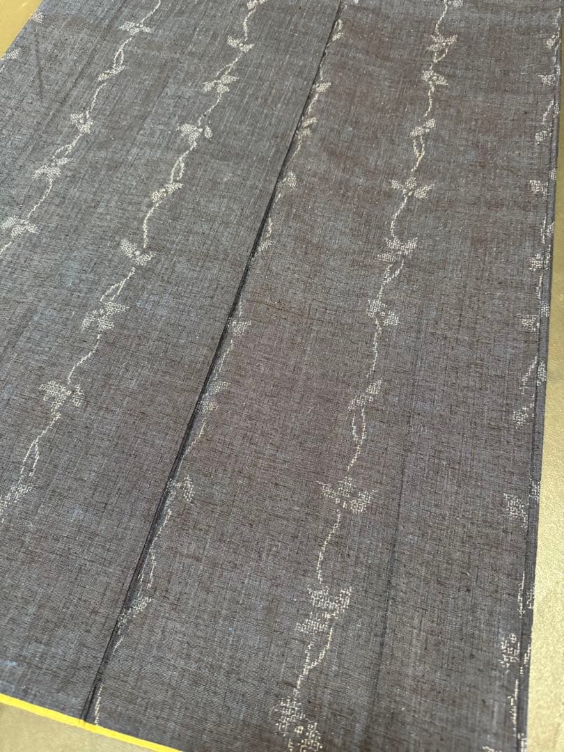 【極上美品】重要無形文化財 本場結城紬「結」地機 藍結城「本愛染 極上100亀甲