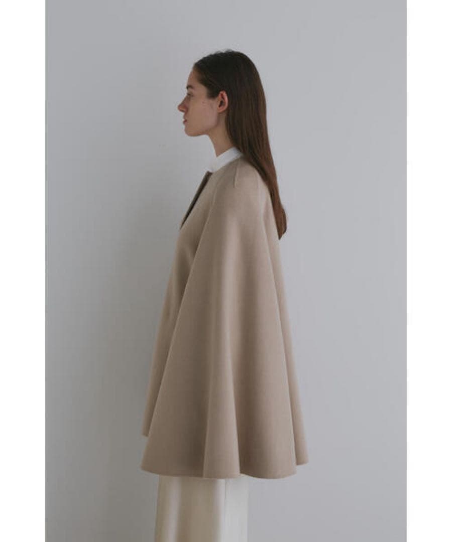 LE PHIL ルフィル ライトリバーケープコート ベージュ