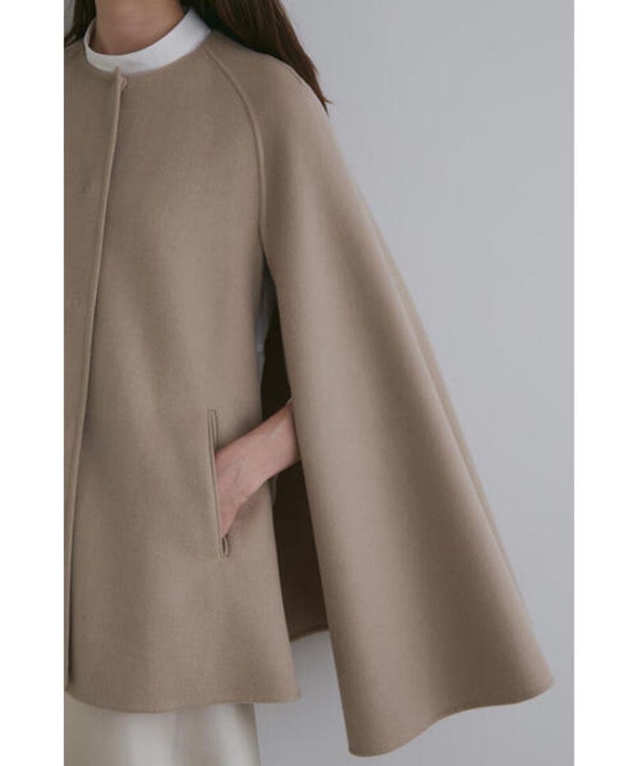 LE PHIL ルフィル ライトリバーケープコート ベージュ