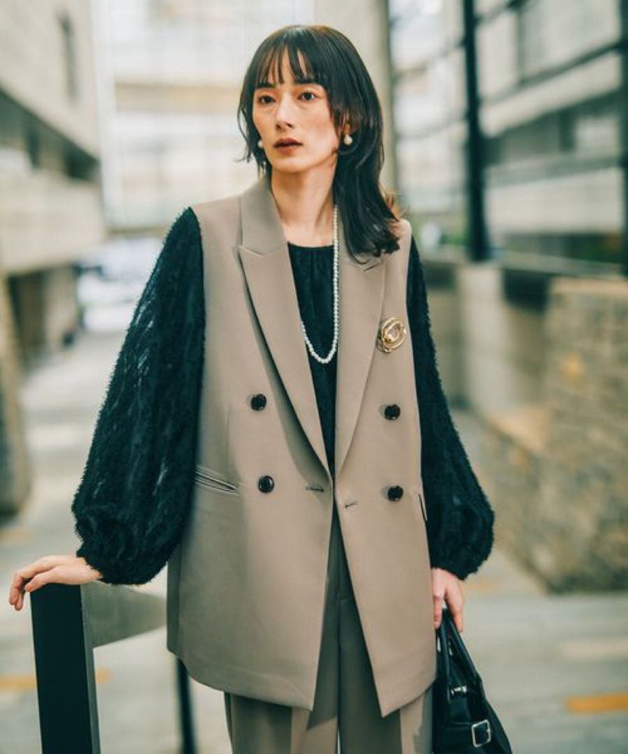 【新品タグ付】　【入卒式／セレモニー】Ｗクロスダブルジレ　LEPSIM