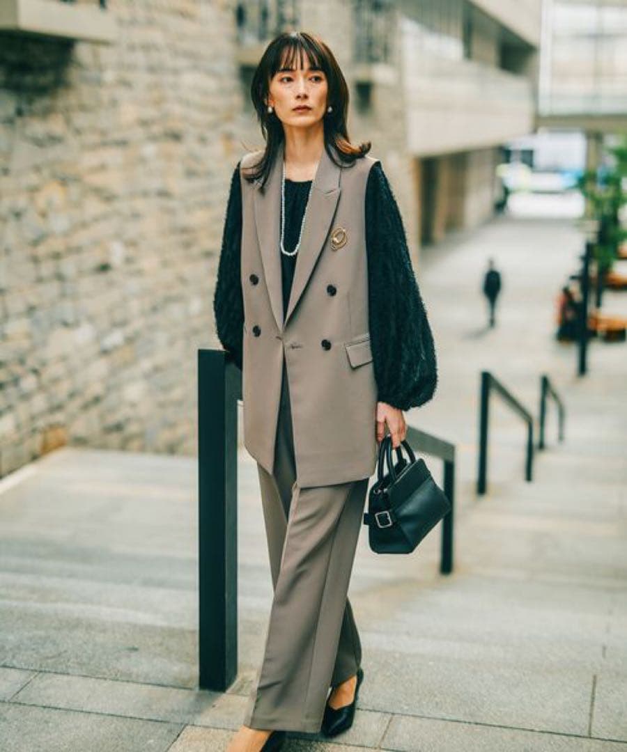 【新品タグ付】　【入卒式／セレモニー】Ｗクロスダブルジレ　LEPSIM