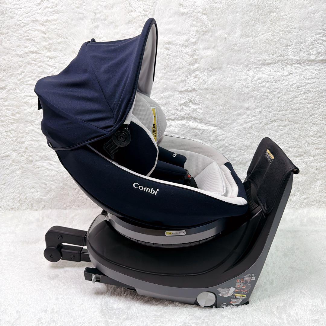 Combi コンビ　クルムーヴスマート ISOFIX ネイビー　シェード付き