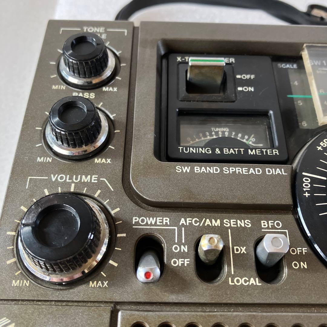 ソニーＢＣＬラジオ　スカイセンサー　　　　　５９００　　完動品