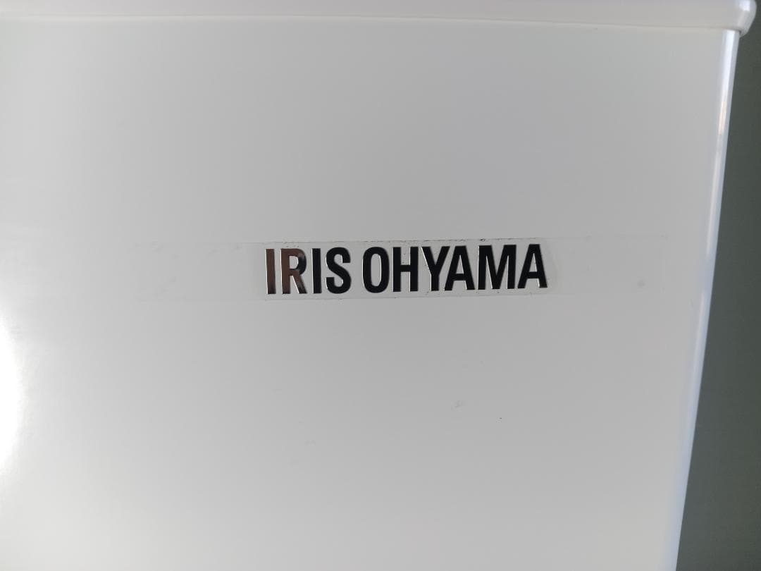 【2024年製・高年式】アイリスオーヤマ 冷凍庫 80L（IUSN-8A-W）