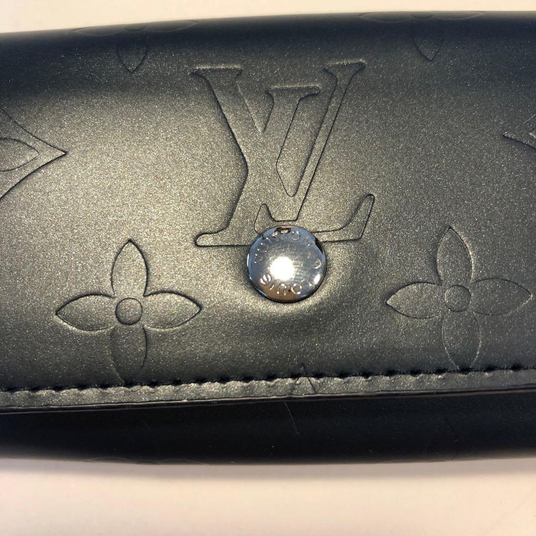 ゆ*ん様 年末年始最終値下げ❣️新品未使用❣️Louis Vuitton ネイビ