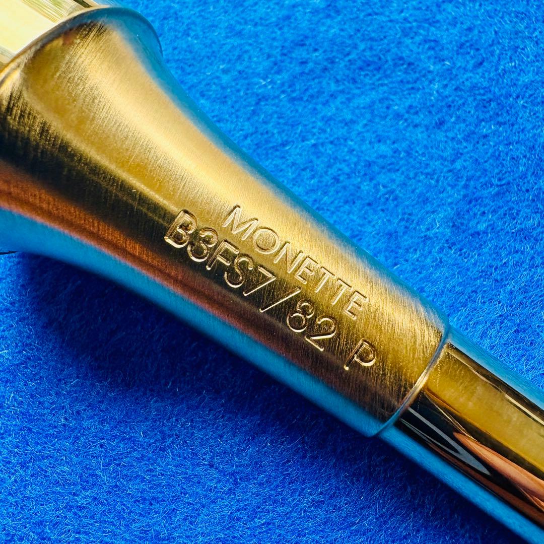 アダム ラッパ MONETTE B3FS7 / 82 P