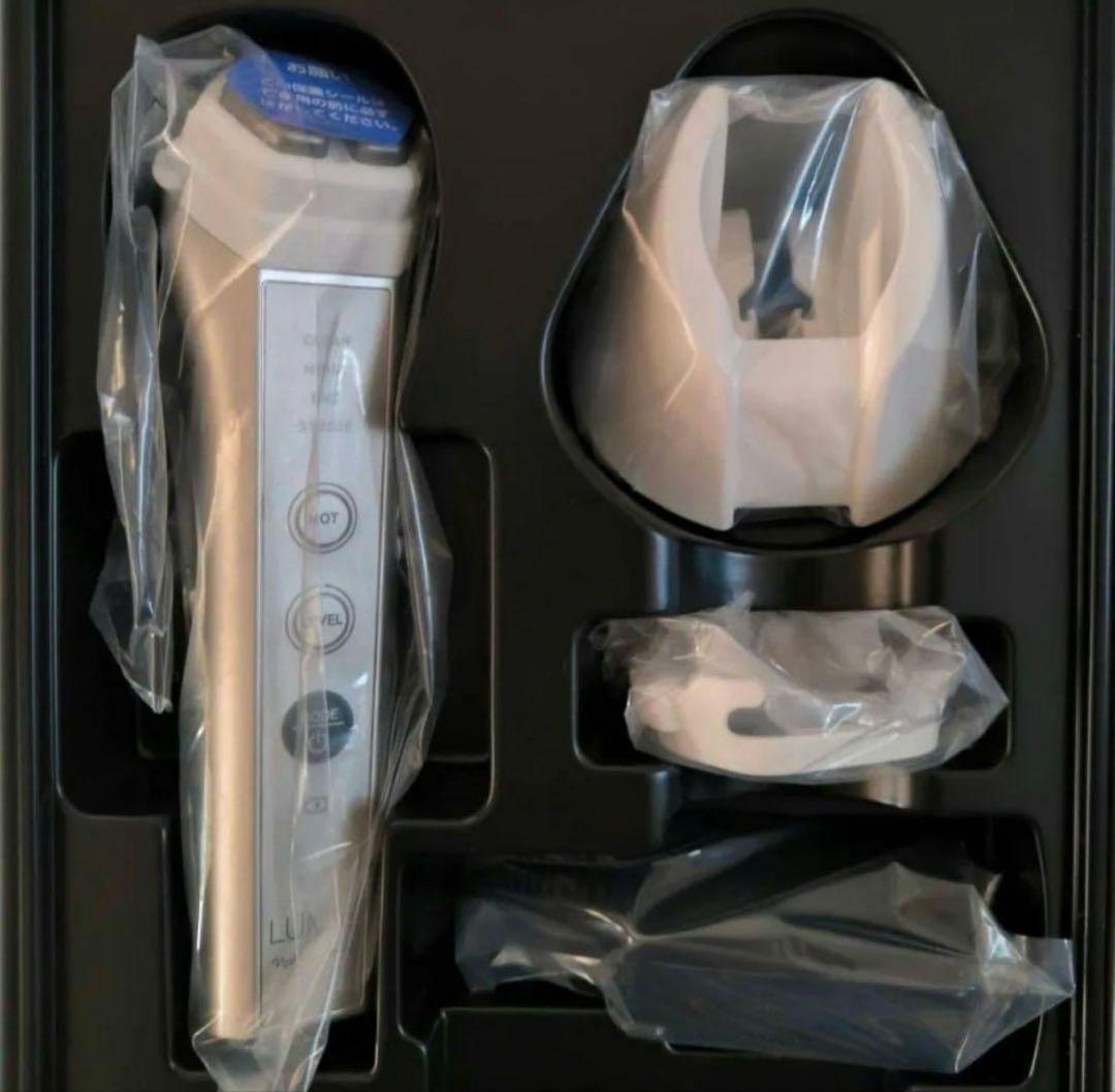 新品 ナリス　LUMIÉ 3in1美顔器+ナリス化粧品試用セット