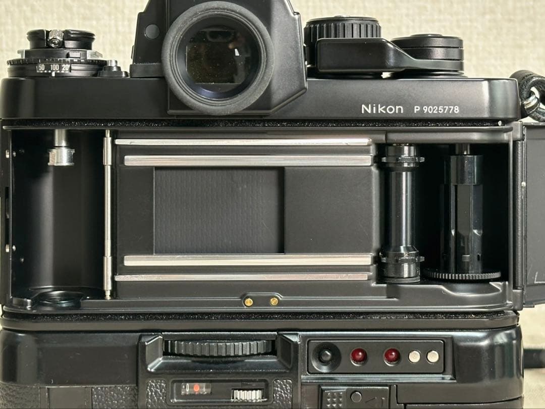 【良品】プロ仕様 Nikon F3P/MD-4/Ai-S 35mm F2 セット