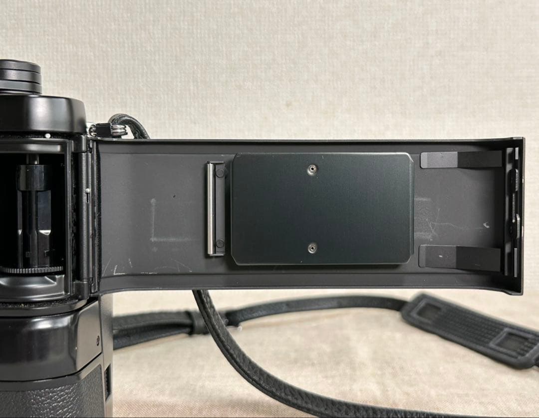 【良品】プロ仕様 Nikon F3P/MD-4/Ai-S 35mm F2 セット