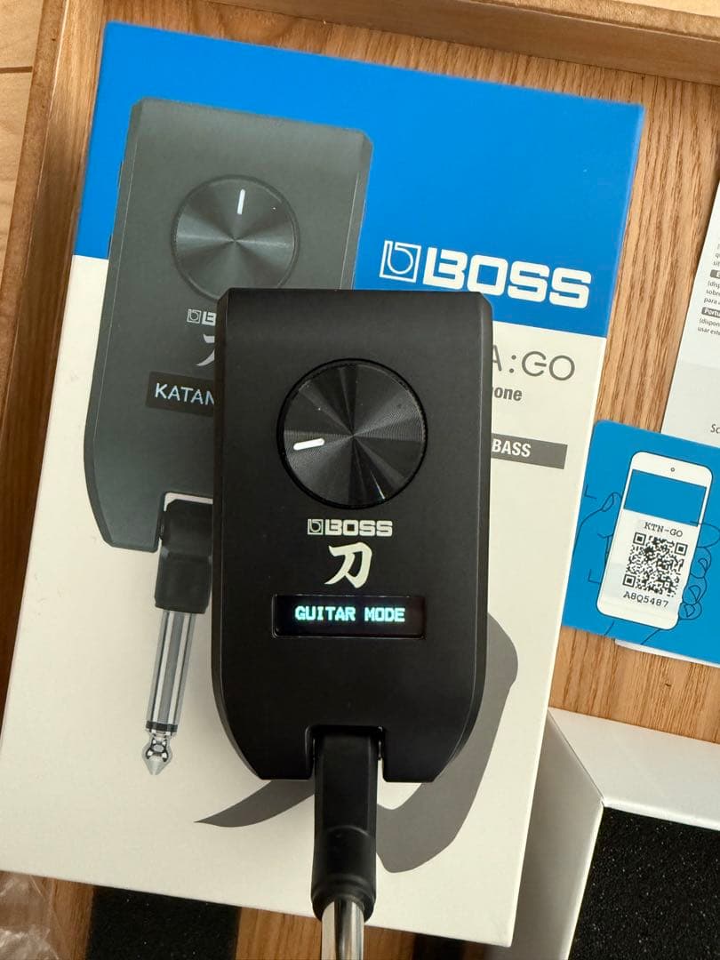 初代BOSS KATANA GO KTN-GO ヘッドホンアンプ 刀