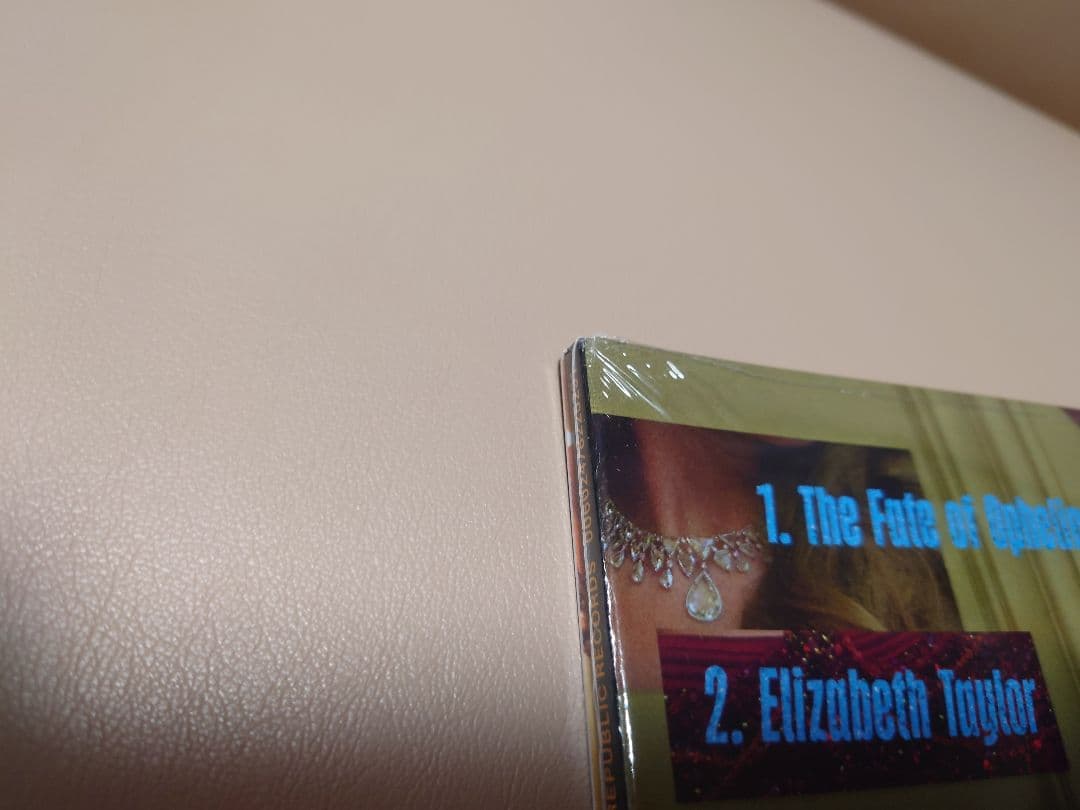 M*様 Taylor Swift The Life of a Showgirl