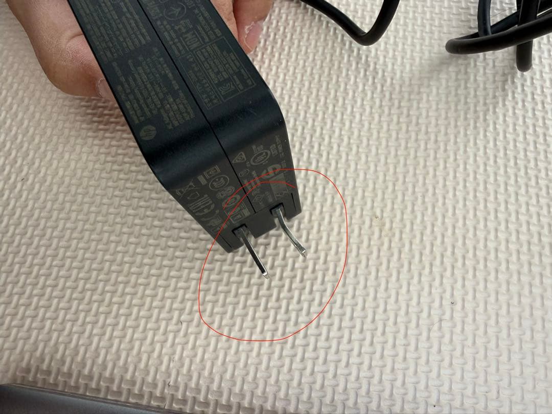 HP Folio G1 m3-6Y30 メモリ8G SSD256Gバッテリーなし