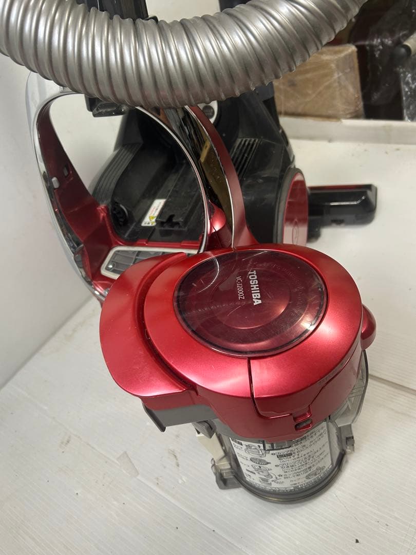 TOSHIBA クリーナー　VC-J2000Z