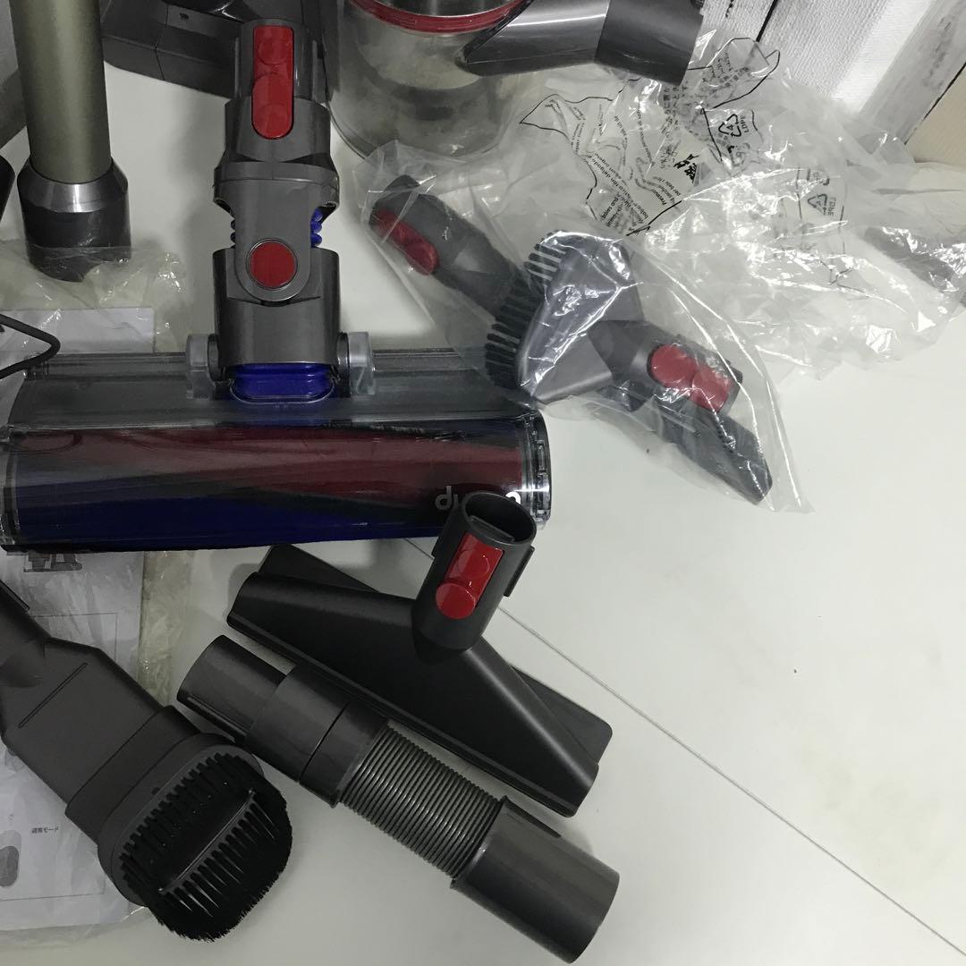 【極美品】ダイソン掃除機　ダイソン　写っているもののみ　dyson K