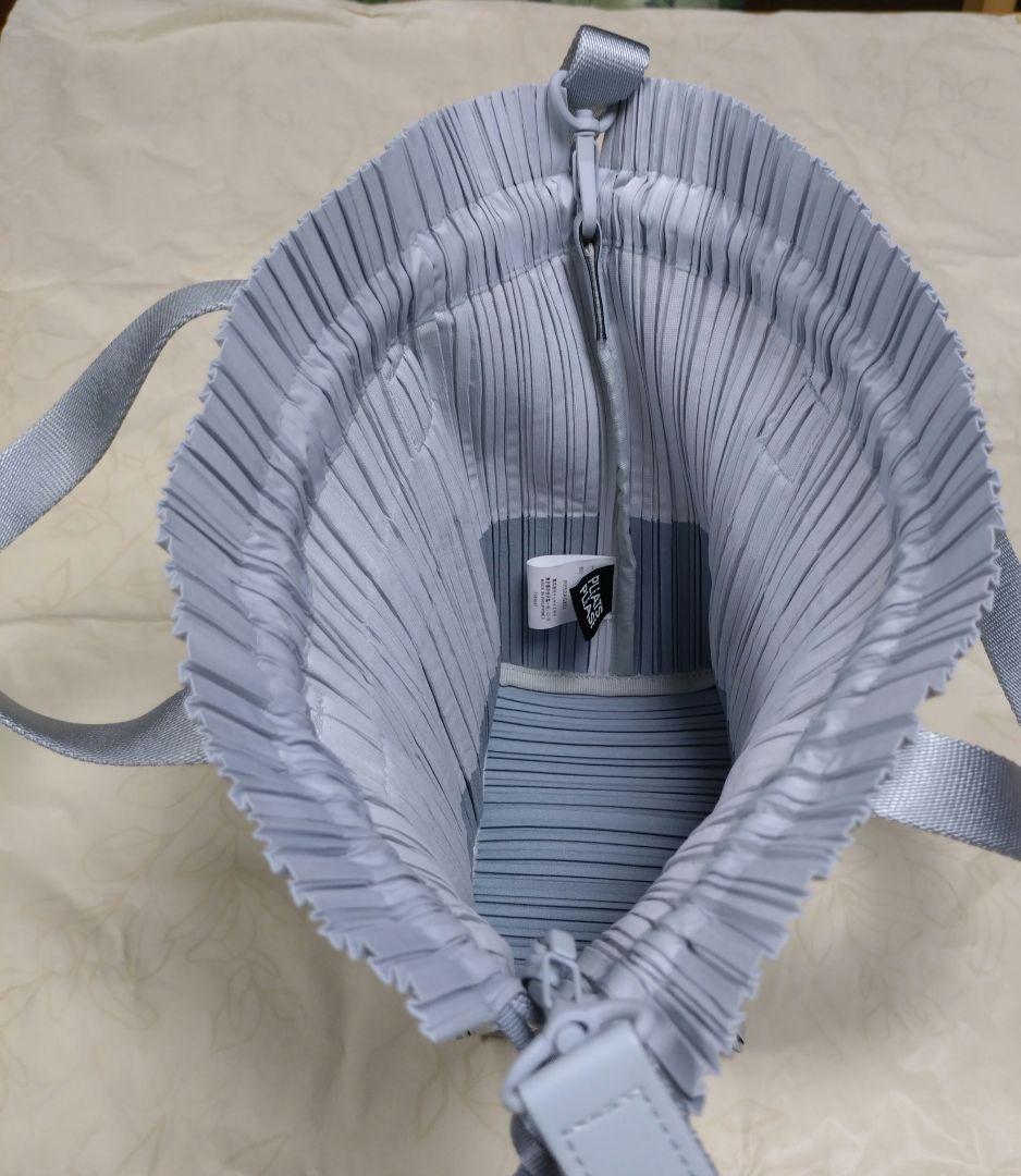 ☆新品☆ PLEATS PLEASE 巾着ショルダーバッグ