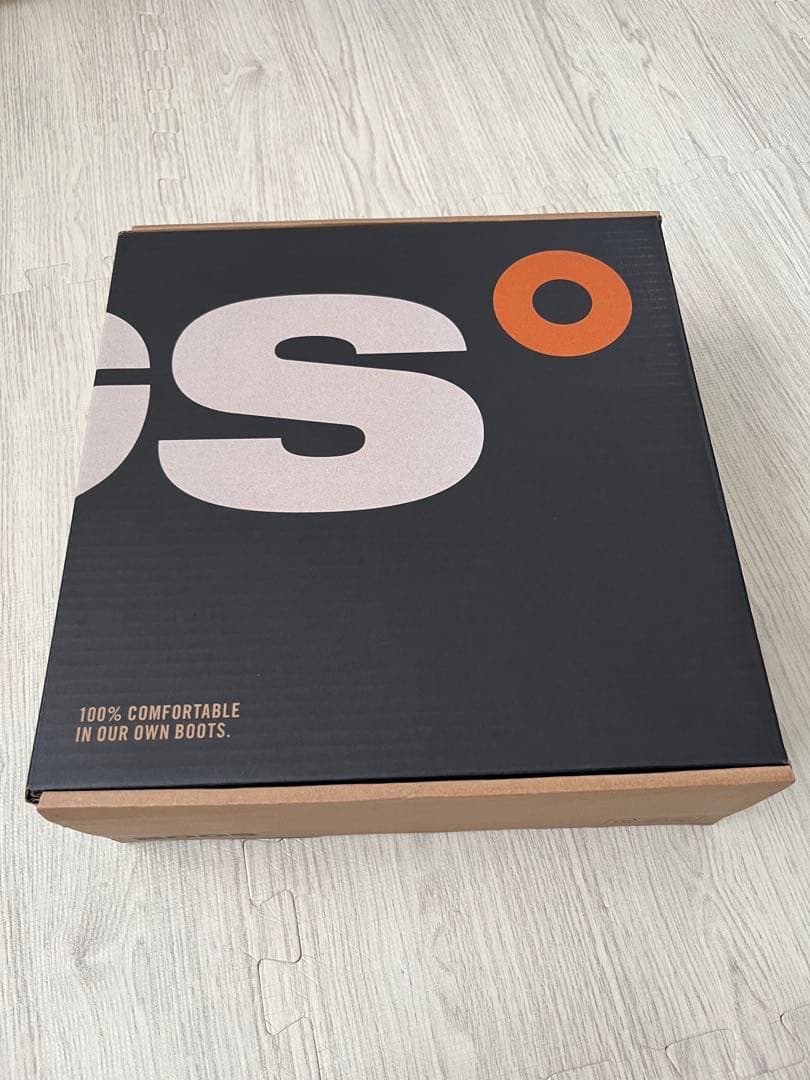 BOGS ブラウン ジッパー付きブーツ 新品