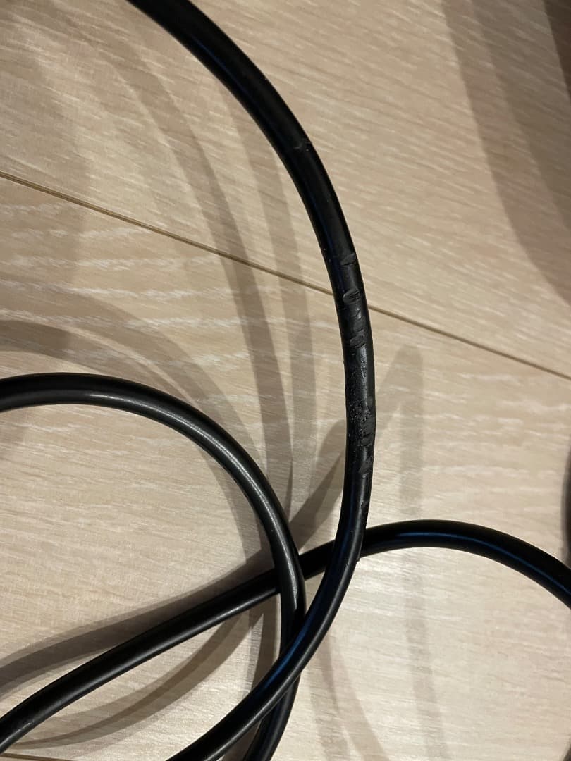 BenQ DLPプロジェクター 本体 ホワイト/ゴールド