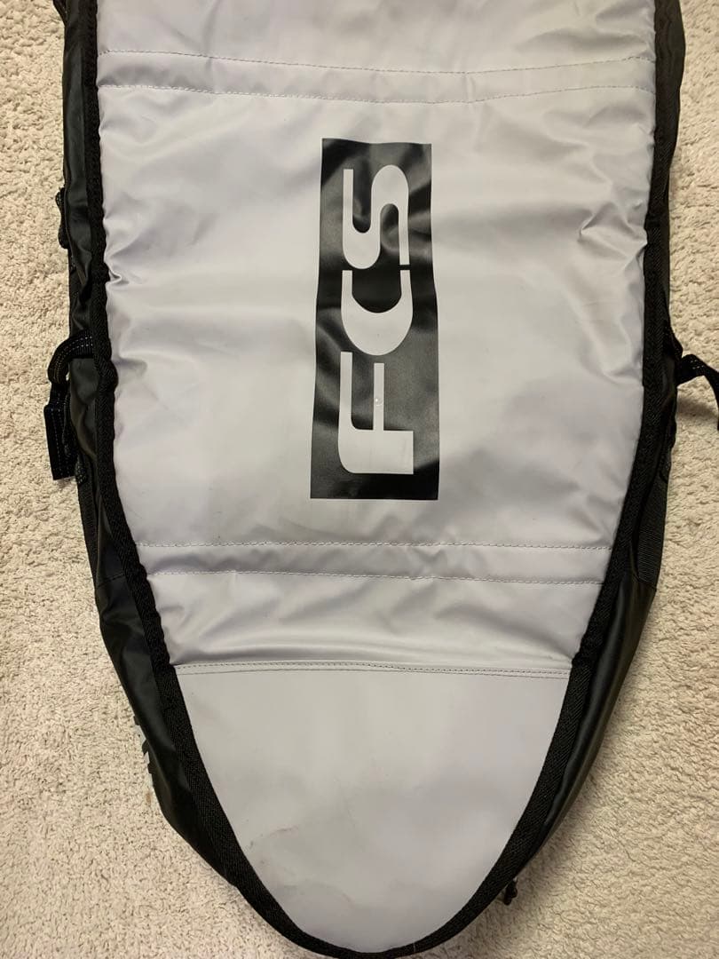 FCS サーフボード ハードケース TRAVEL3 [6'3] 3本用