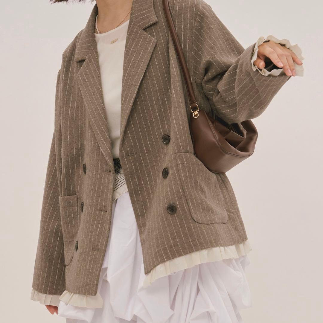 【新品タグ付き】フリルレイヤードデザインジャケット